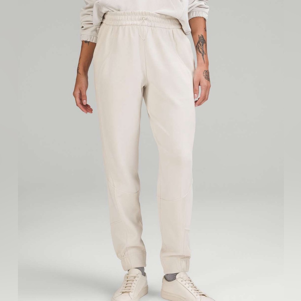 Lululemon Brushed Softstreme Ribbed High Rise Jogger -  White Opal